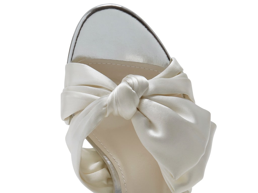Arabella - Ivory Bow Detail Wedding Sandals - Detail