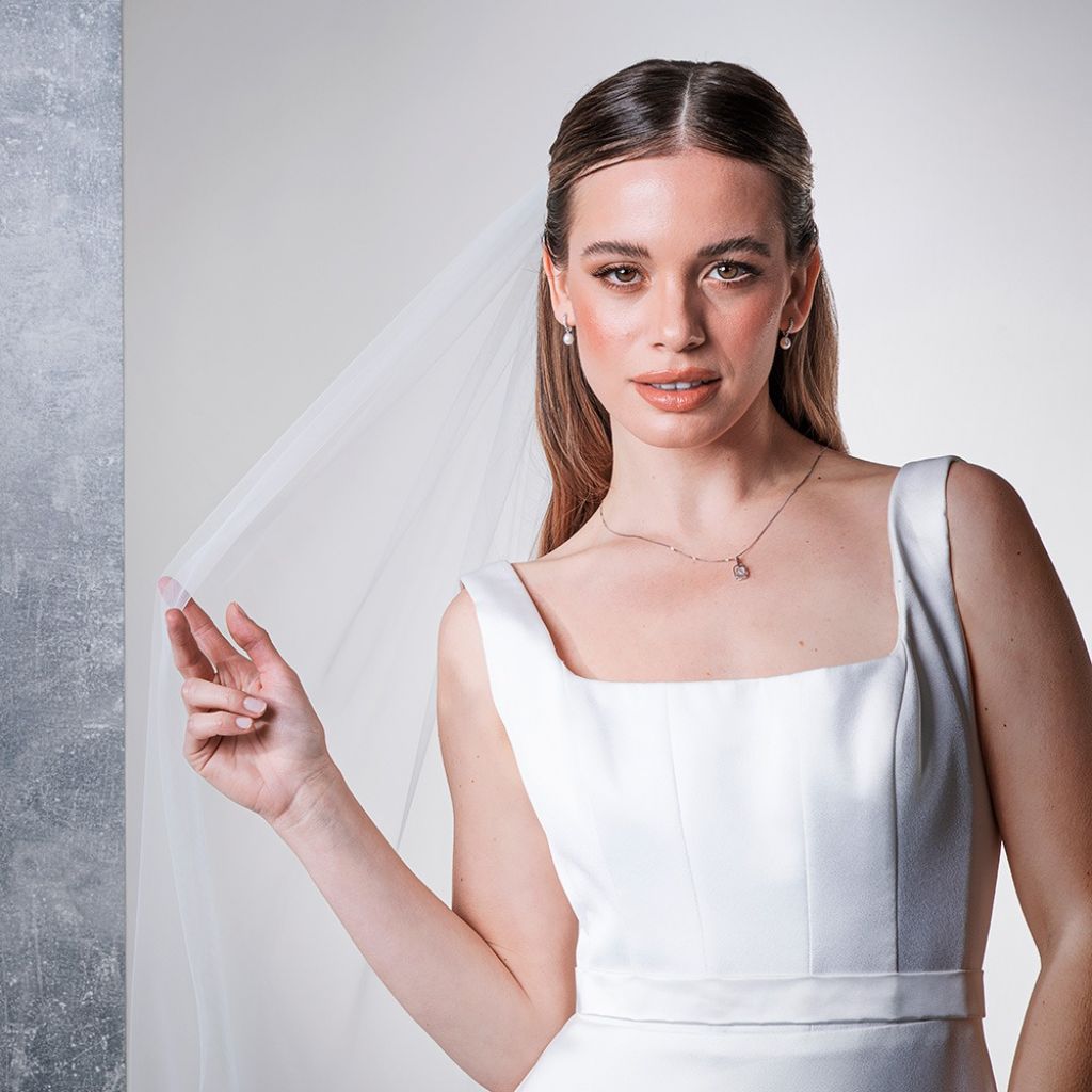 Intrigue - Raw Edge Classic Long Wedding Veil