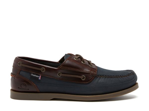 wide fit ladies boat shoes