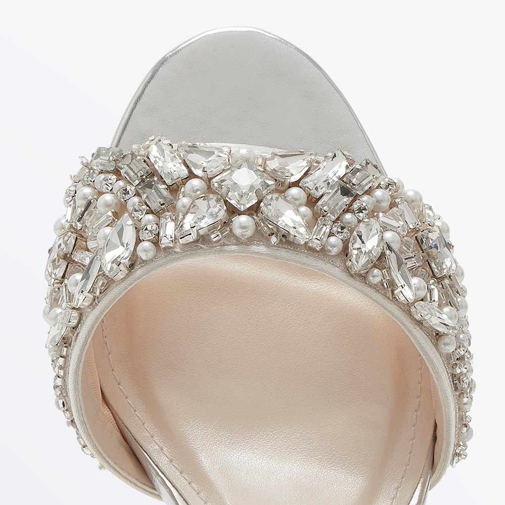 Fern - Ivory Block Heel Embellished Wedding Sandals - Toe Detail