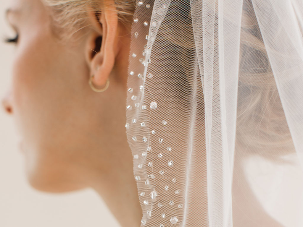 Foxglove - Crystal Edge Short Veil - Detail