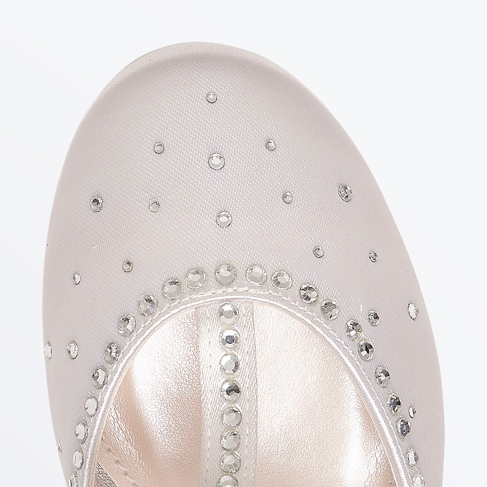 Lemonade - White Satin Holy Communion Shoes - Toe Detail
