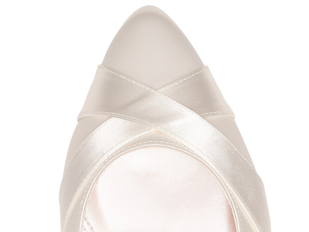 Lexi - Ivory Satin Wide Fitting Wedding Shoes - Detail