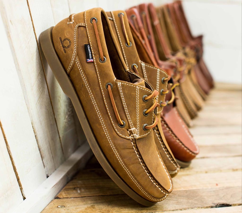 Boat shoes for wide sales feet